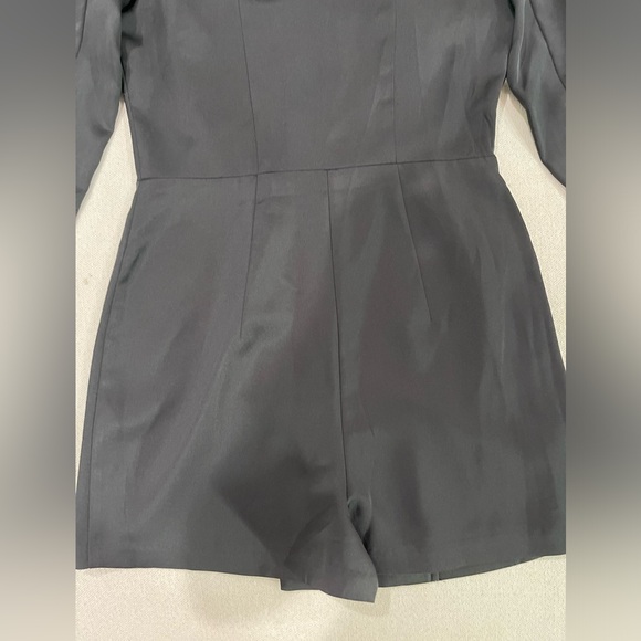 EXPRESS Satin Wrap Front Blazer Romper SIZE XS - Picture 7 of 7